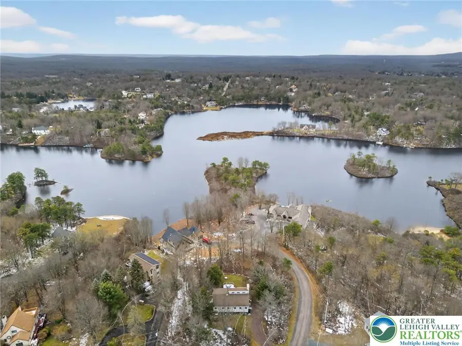 103 Eagle View Run, Emerald Lakes, PA 18334 - Image #2