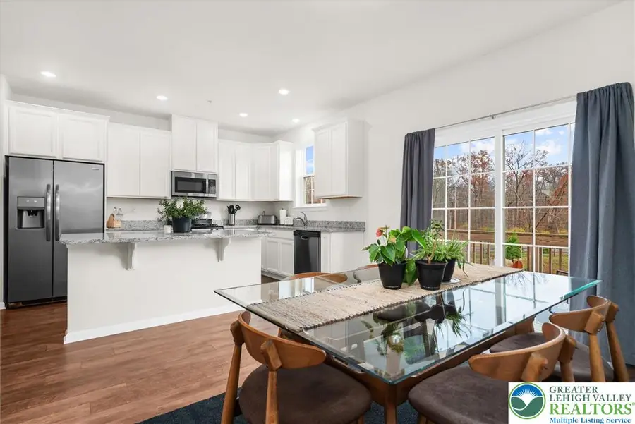 105 Edgewater Court, Richland, PA 18951 - Image #3