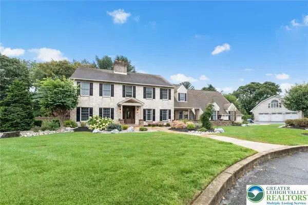 8 Harding Court, Easton, PA 18045