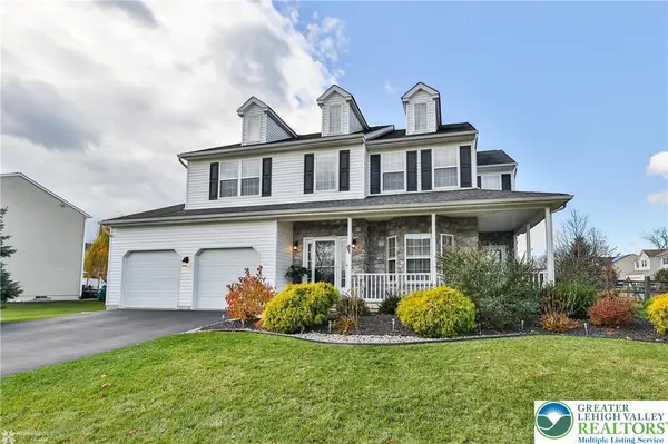 1316 Buck Hill Lane, Upper Macungie Twp, PA 18031