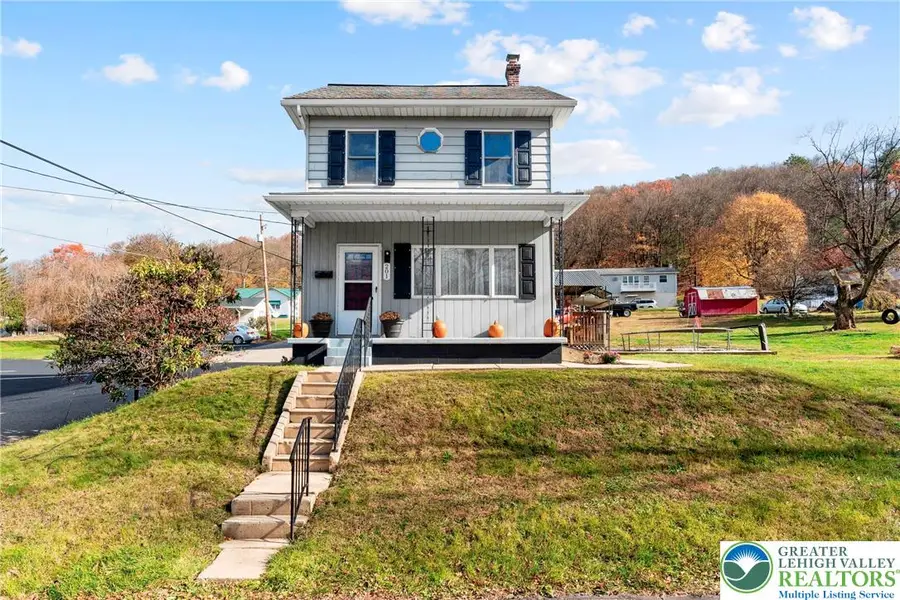 201 Fairview Street, Weissport East, PA 18235 - Image #2