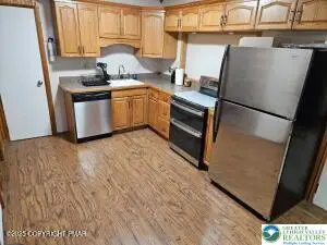 222 Nadine Boulevard, Pocono Summit, PA 18346 - Image #3