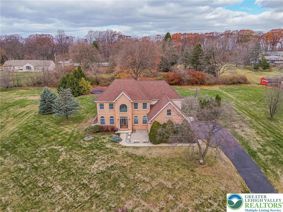 6551 Overlook Road, Orefield, PA 18069 - Image #3
