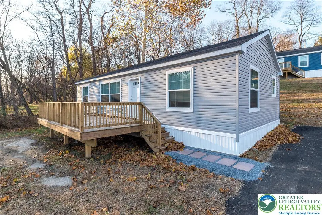 465 Royal Manor Road #LOT 8, Williams Township, PA 18042 - Image #1