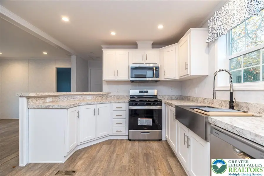 465 Royal Manor Road #LOT 8, Williams Township, PA 18042 - Image #3