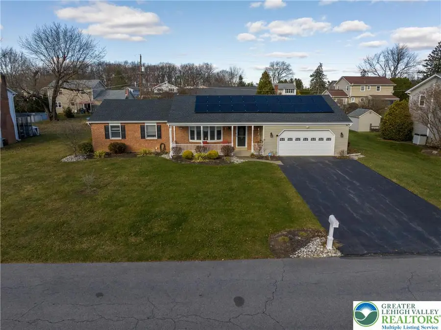 3851 Brandeis Avenue, Bethlehem Township, PA 18020 - Image #3