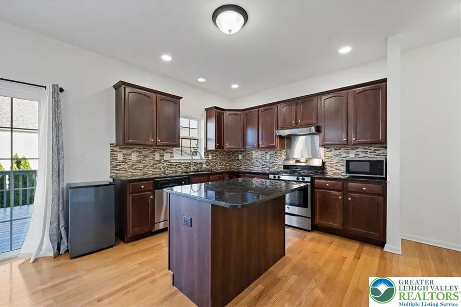 17 Stonecreek Court, Palmer Township, PA 18045 - Image #3