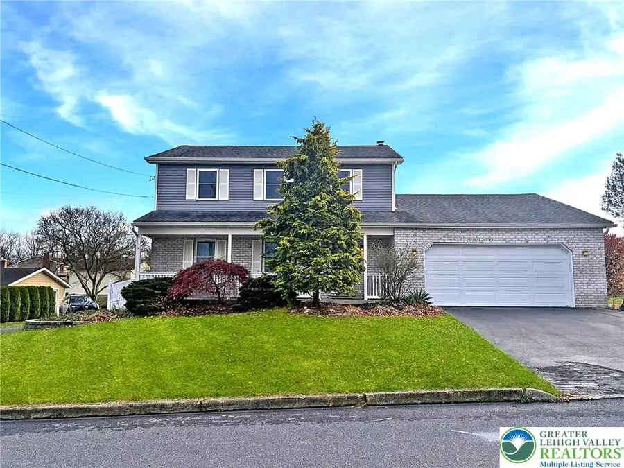 719 Hunter Street, North Catasauqua, PA 18032 - Image #2