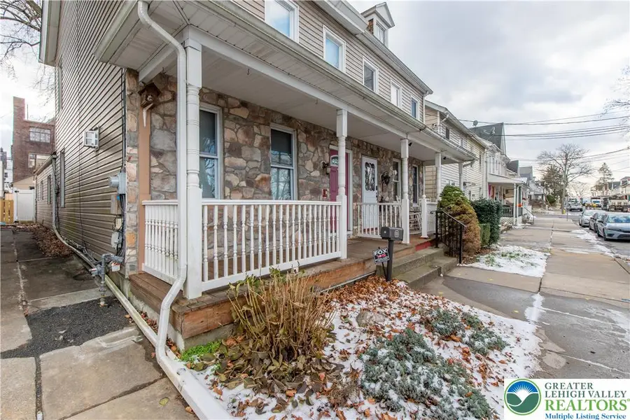 928 Wilkes Barre Street, Easton, PA 18042 - Image #2