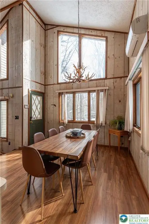 178 Cardinal Drive, Clifton Township, PA 18424 - Image #3