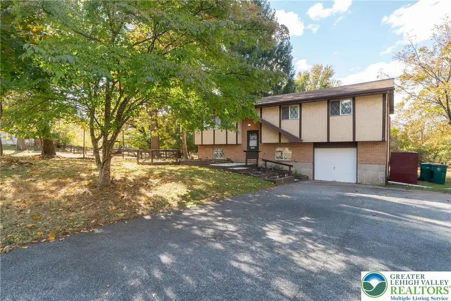 1226 Stones Crossing Road, Palmer Township, PA 18045 - Image #3