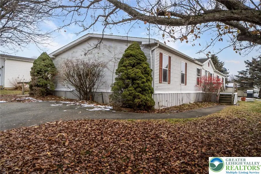 9131 N Primrose Circle N, Breinigsville, PA 18031 - Image #3