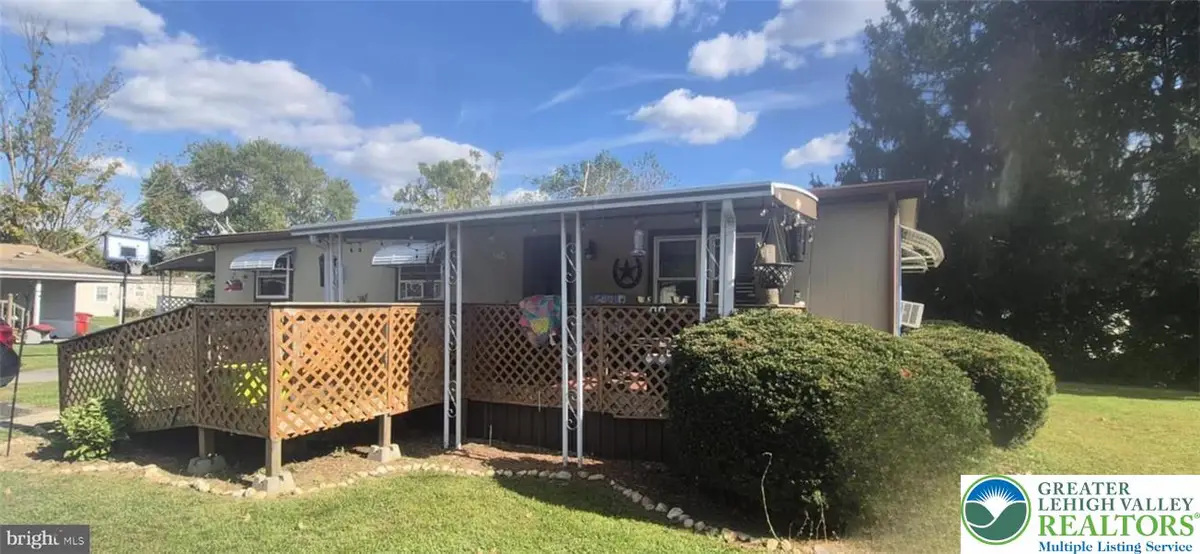 8774 Breinig Run Circle #342, Breinigsville, PA 18031 - Image #1