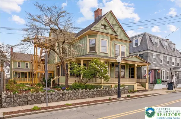 28 1st Street, Bangor Boro, PA 18013