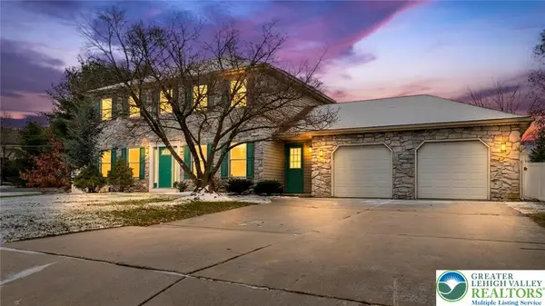 5770 Fresh Meadow Drive, Lower Macungie Twp, PA 18062