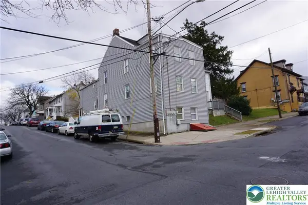 400 Centre Street, Easton, PA 18042