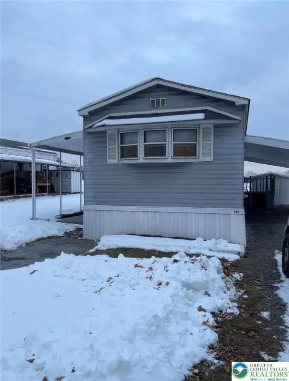 162 Moorestown Drive, Moore Township, PA 18014 - Image #1