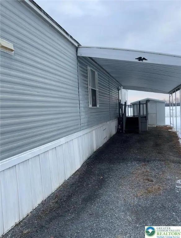 162 Moorestown Drive, Moore Township, PA 18014 - Image #2