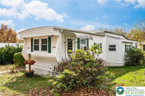 16 Springridge Road, Moore Twp, PA 18014