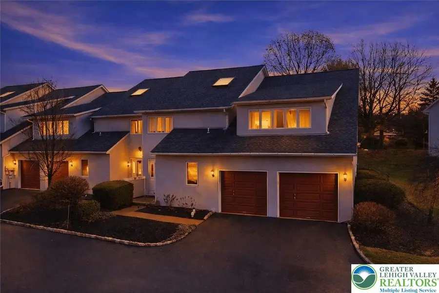 9 Aspen Court, Forks Township, PA 18040 - Image #2