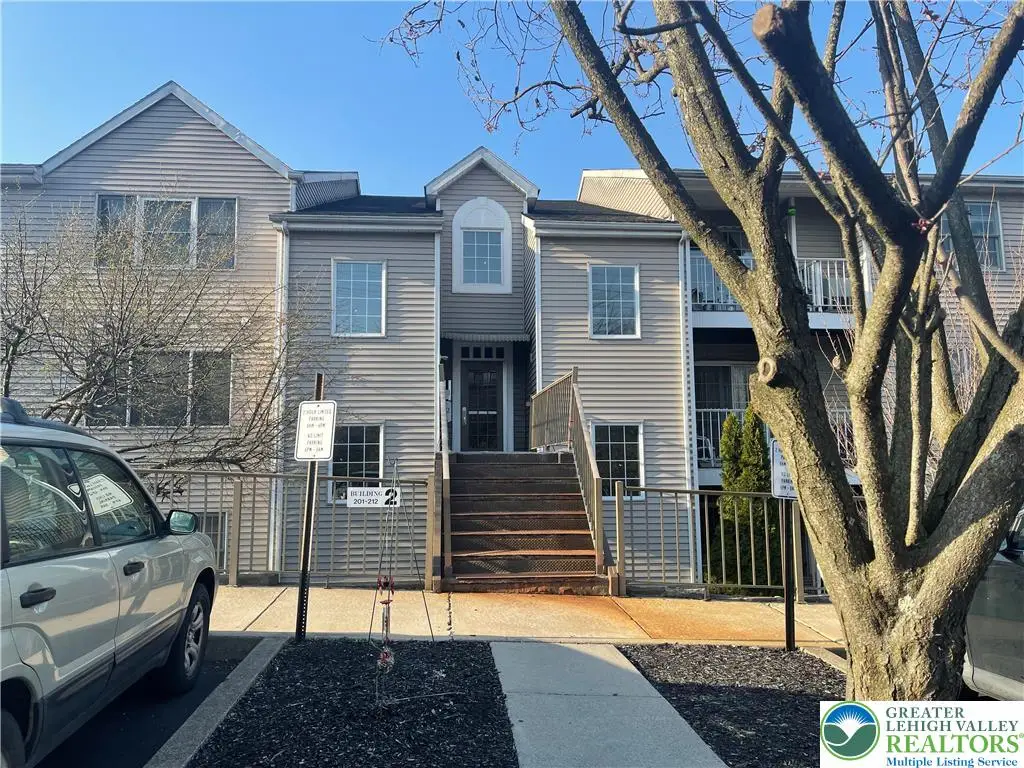 210 Canal Park, Easton, PA 18042 - Image #1