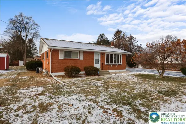 442 Avon Street, Palmer Twp, PA 18045