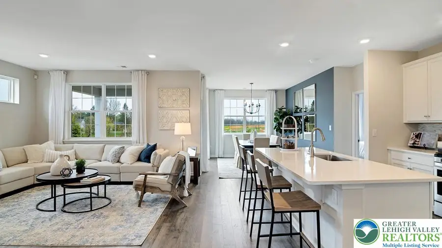 1553 Dresden Drive, Breinigsville, PA 18031 - Image #2