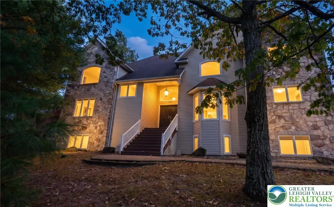 205 Osprey Way, East Stroudsburg, PA 18302 - #1