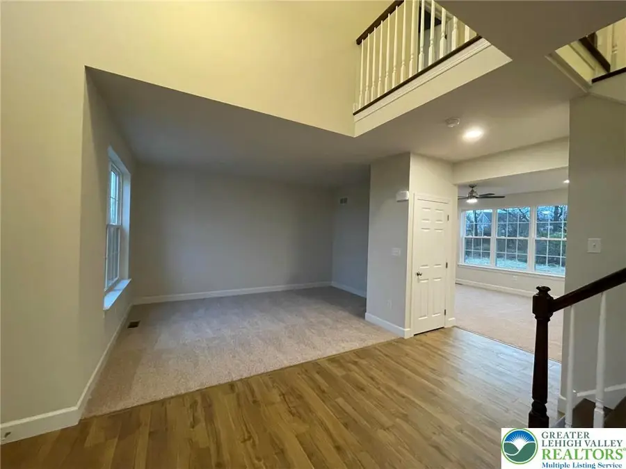 5043 Chapmans Road, South Whitehall Township, PA 18104 - Image #3