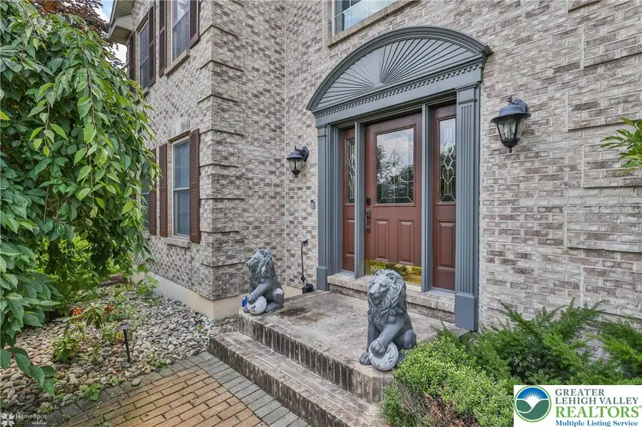 1147 Jacobsburg Road, Bushkill, PA 18091 - Image #2