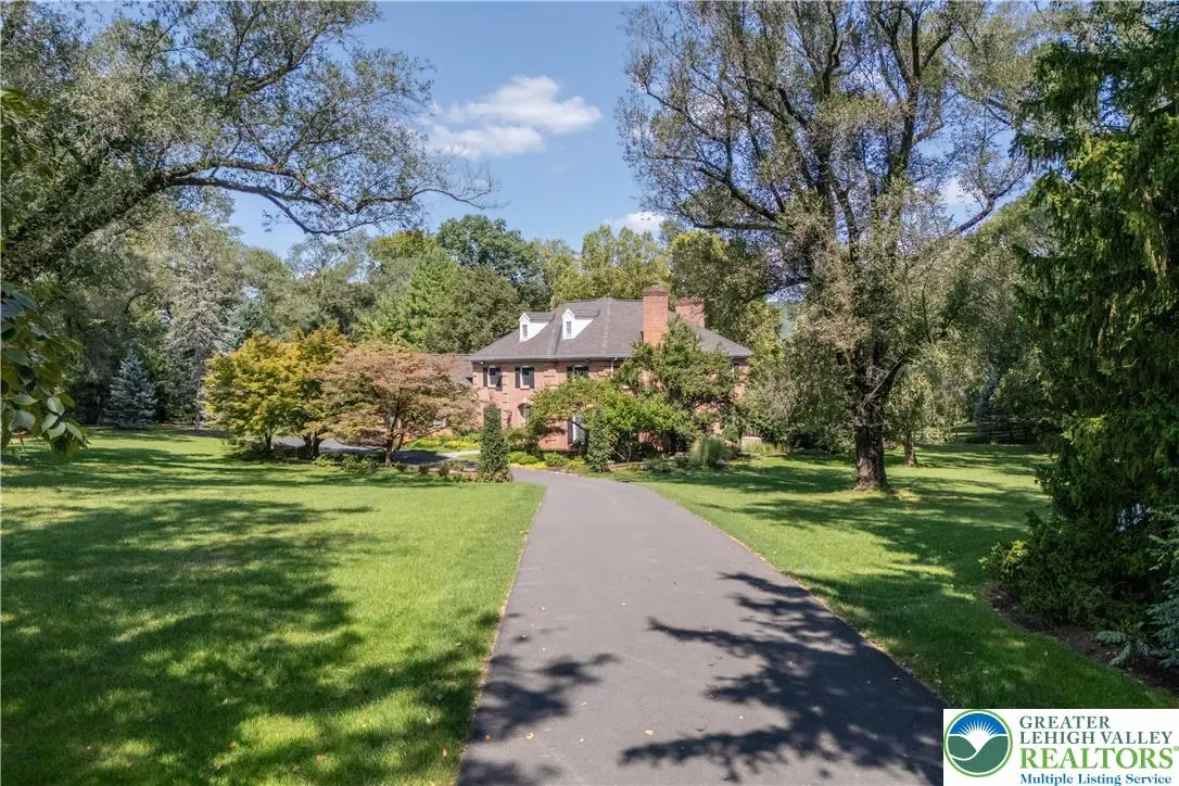 1593 Saucon Valley Road, Lower Saucon, PA 18015 - #1