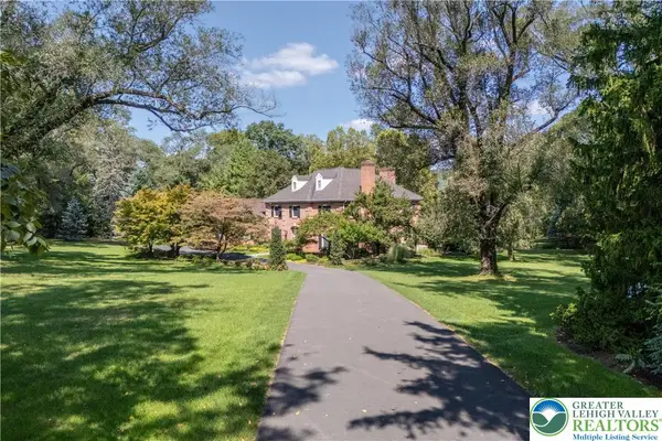 1593 Saucon Valley Road, Lower Saucon Twp, PA 18015