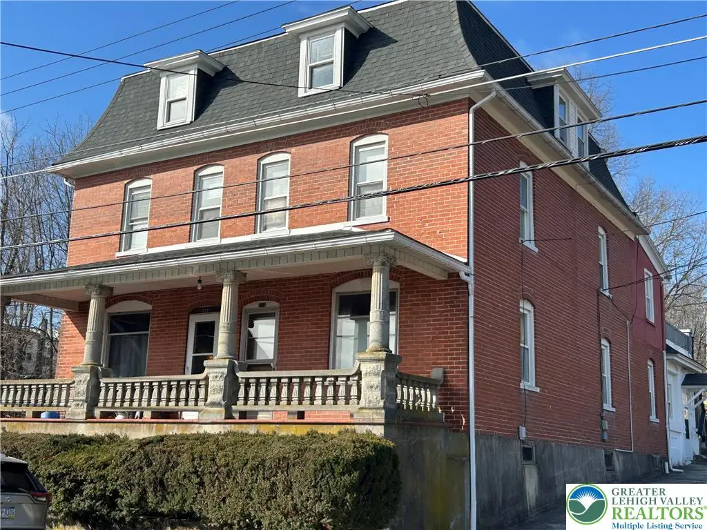 412 Pennsylvania Avenue, Bangor, PA 18013 - #1