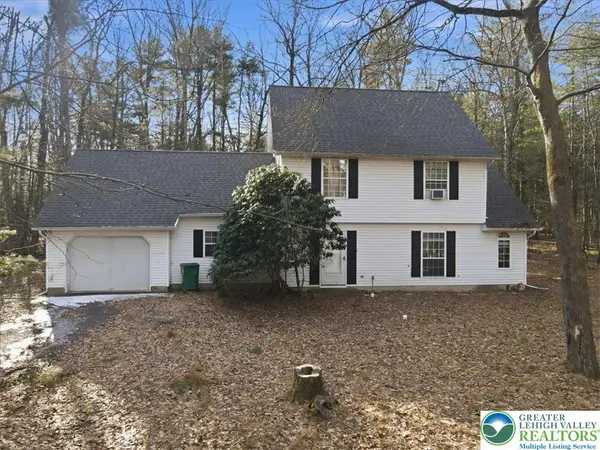 2144 Hill Road, Chestnuthill Twp, PA 18330