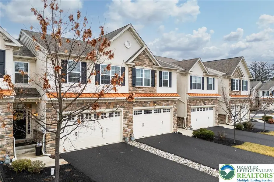3513 Lenape Lane, Upper Milford, PA 18049 - #2