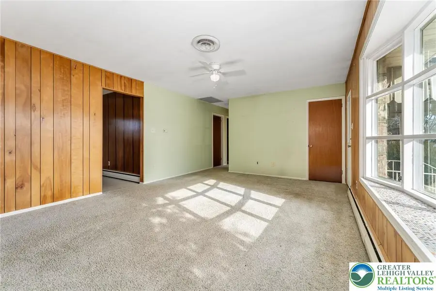 1327 W Wyoming Street, Allentown, PA 18103 - Image #3