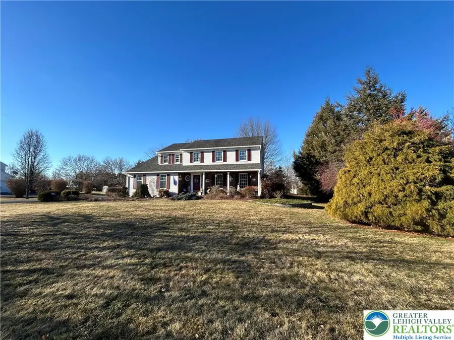 867 Lahr Road, Bushkill, PA 18064 - Image #2