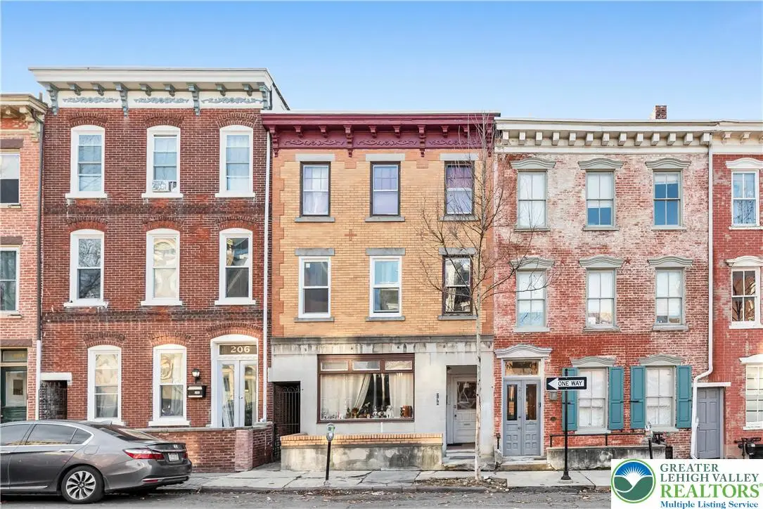208 N 9th Street, Allentown, PA 18102 - #1