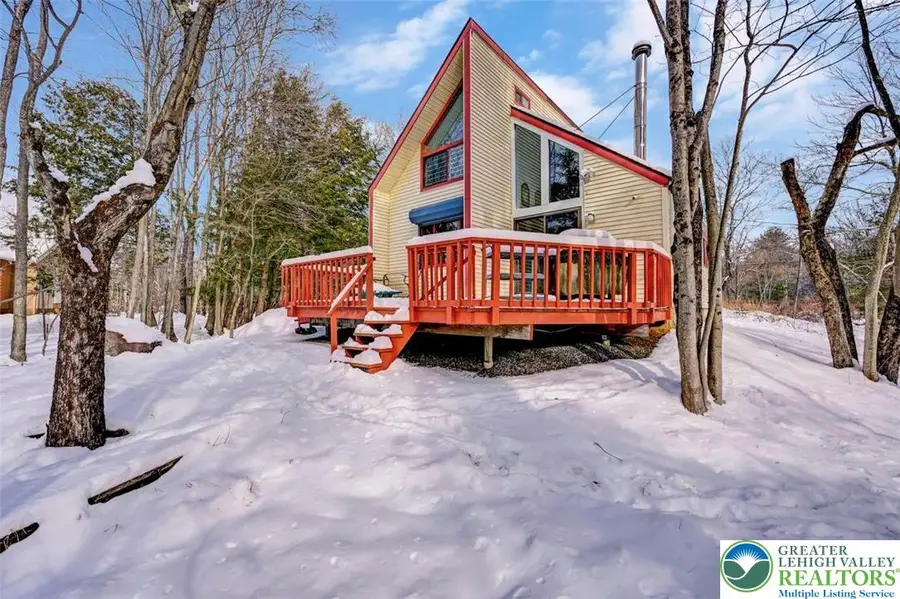 105 Bobcat Trail, Pocono Summit, PA 18346 - Image #3