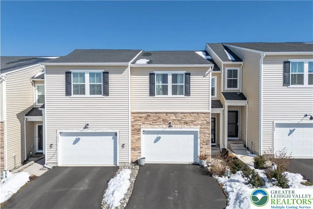 7592 Clayton Avenue, Upper Saucon, PA 18036 - #1