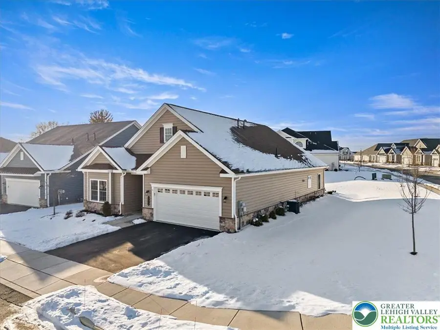 3803 Loyal Lane, Easton, PA 18045 - #3