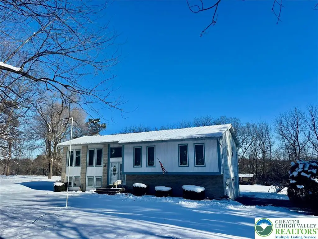 372 Oxford Circle, Moore Township, PA 18014 - #1