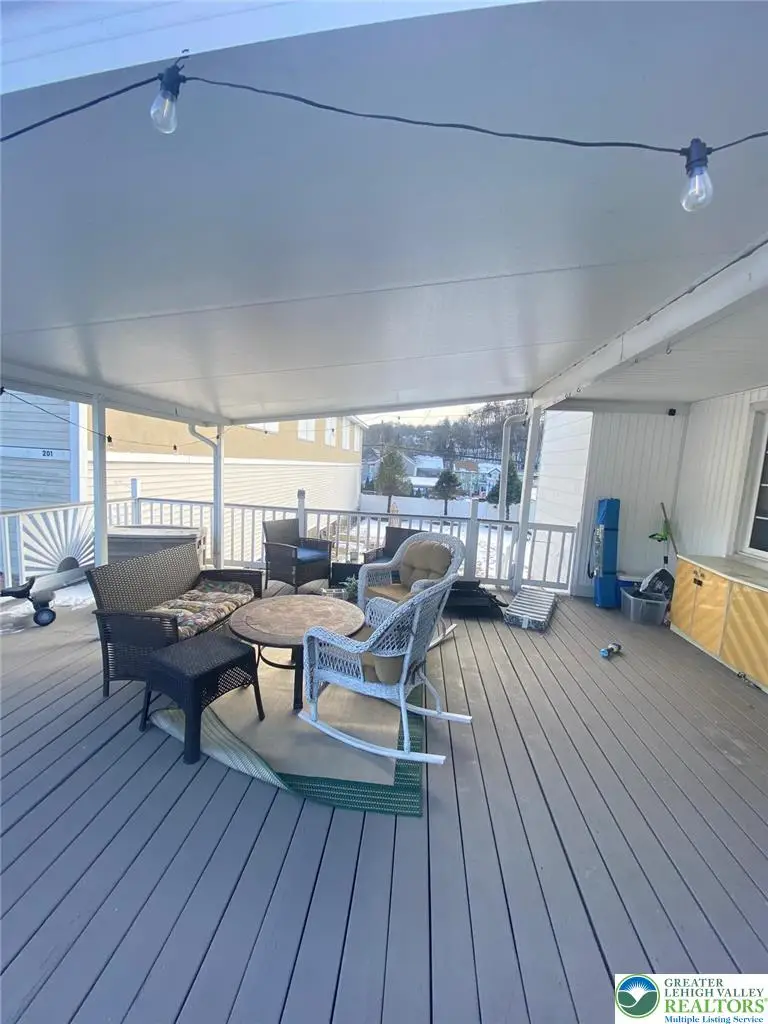 207 Chestnut Street, Slatington, PA 18080 - #3