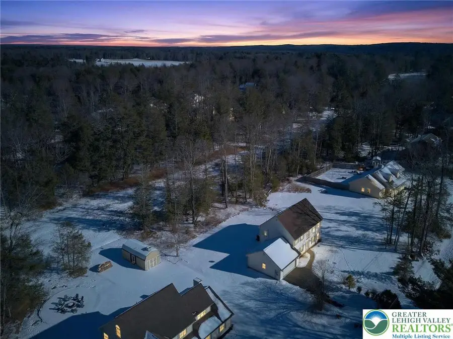 122 Cranberry Drive, Blakeslee, PA 18610 - Image #2