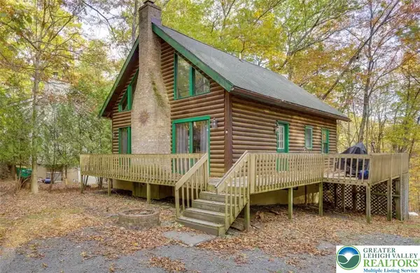 134 Rim Road, Middle Smithfield Twp, PA 18302