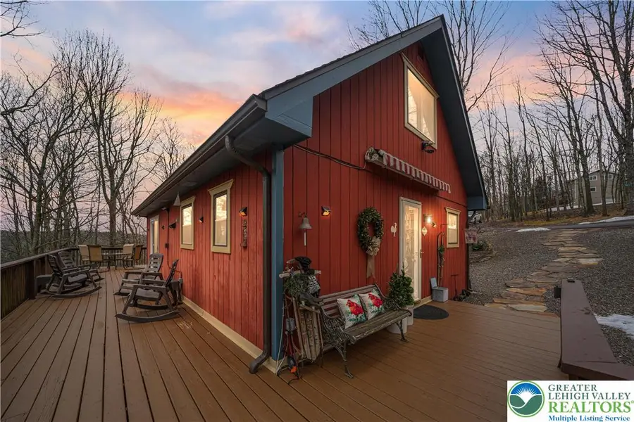 175 Deer Trail Drive, Saylorsburg, PA 18353 - #2