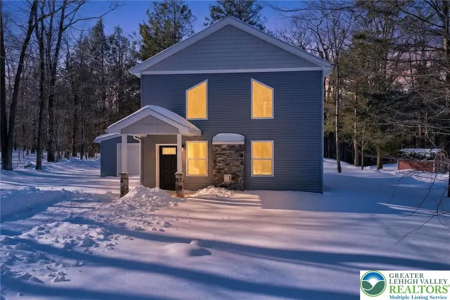 1073 Westside Drive, Newfoundland, PA 18445 - #2