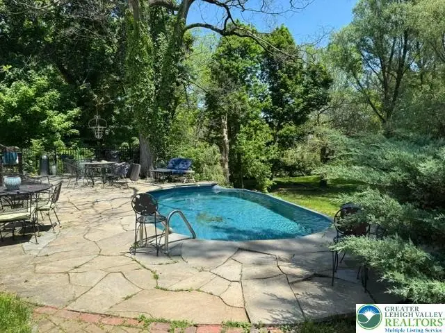 507 E Station Avenue, Coopersburg, PA 18036 - #3