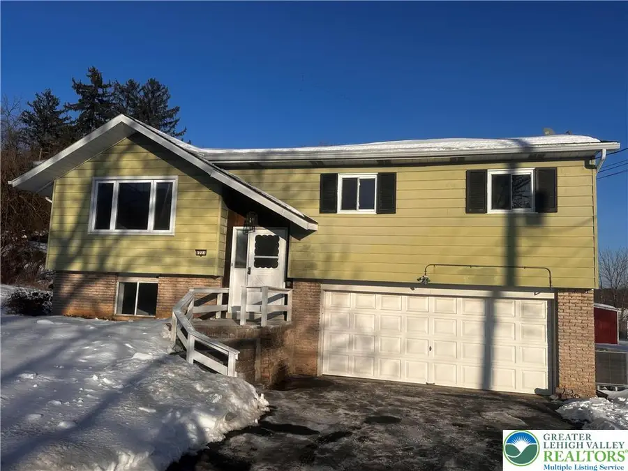 1221 Byfield Street, Salisbury Township, PA 18103 - Image #3