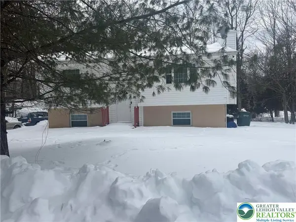 3076 Briarwood Drive, Coolbaugh Twp, PA 18466